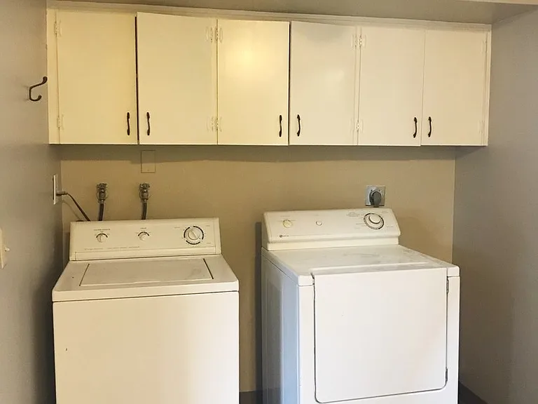 1525 SE Salmon St #1-5 — Photo 6
