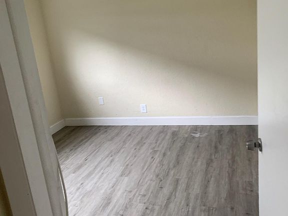 4th image of 5850 NW 16th Pl