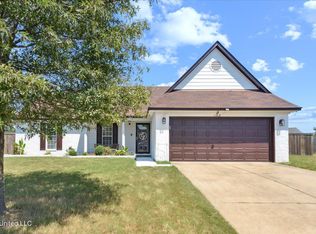 1968 Clairmont Dr, Southaven, MS 38671