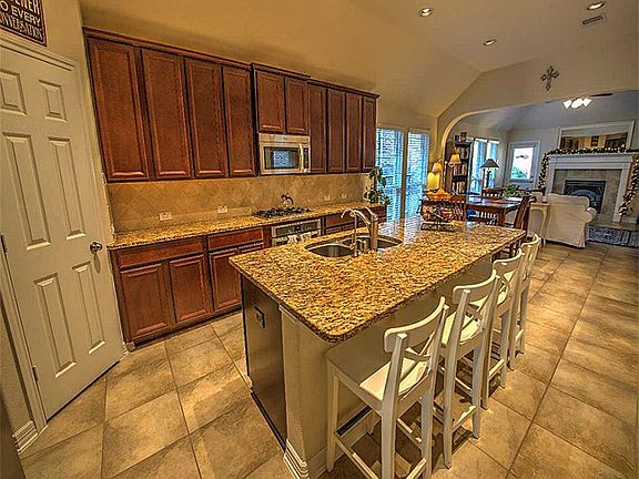 4th image of 2702 Misty Laurel Ct
