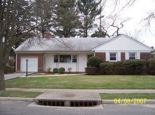 52 Mulberry Ave, Garden City, NY 11530