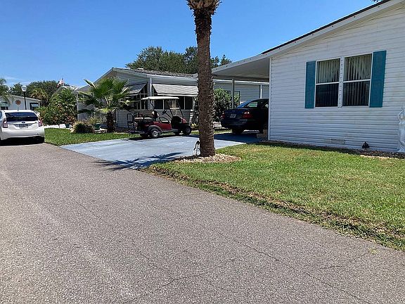 2nd image of 180 Casa Grande #374