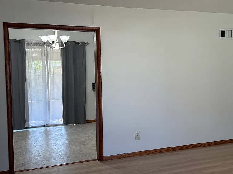 111 Fay St — Photo 4