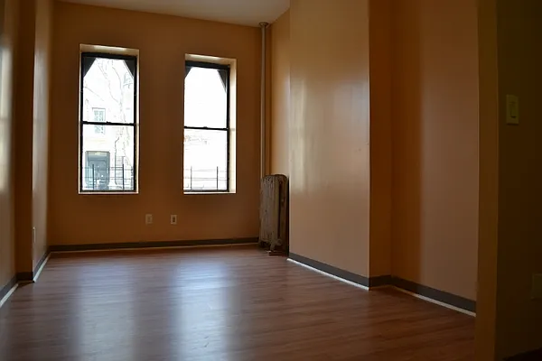 Rented by Cover Realty NYC | media 18