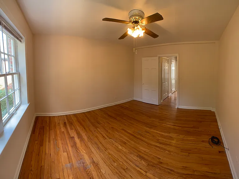 2856 Thornhill Rd — Photo 41