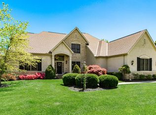 5712 Streamside Dr, Galena, OH 43021