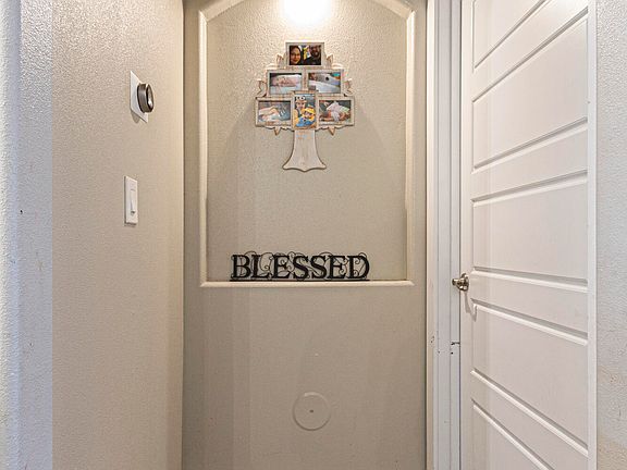 5th image of 768 Sheephouse Rd