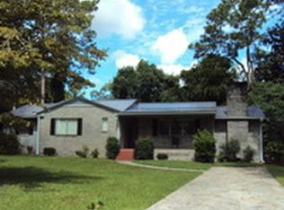 1615 Camellia Dr, Waycross, GA 31501