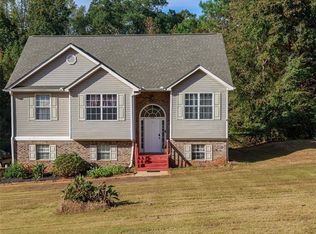 45 Avery Dr, Covington, GA 30016