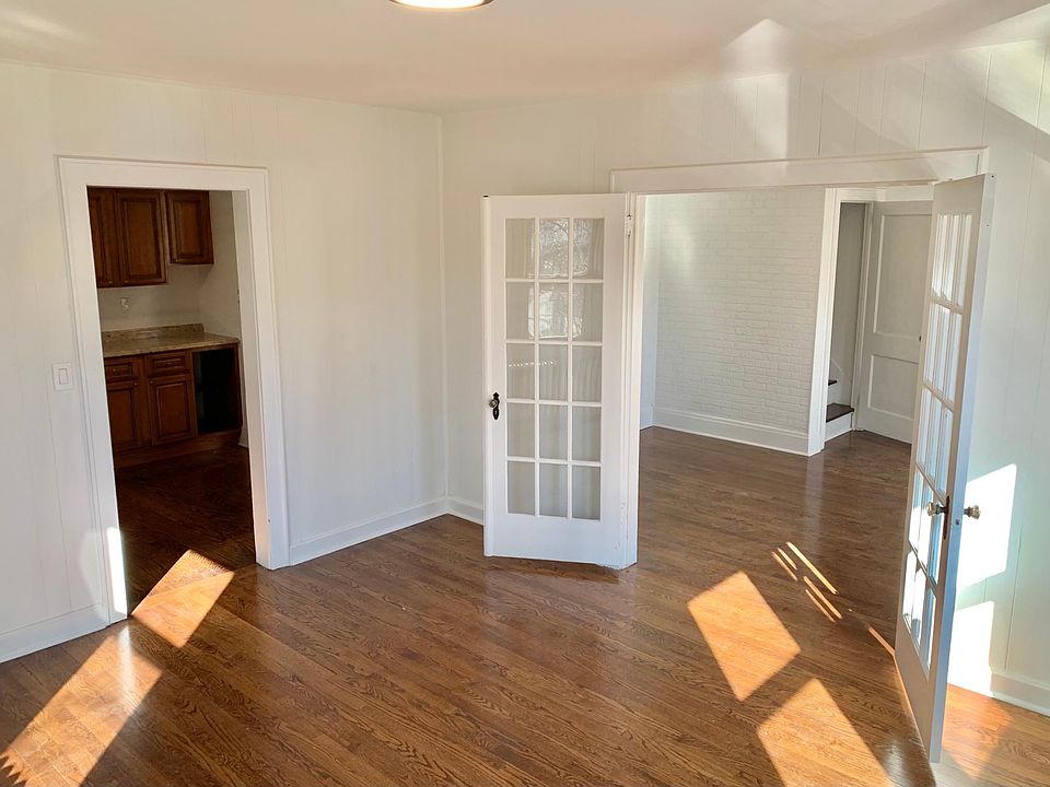 1st image of 1 Benson St #1