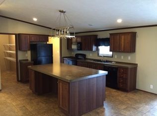 998 Highland Loop, Poteet, TX 78065