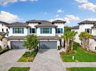 7578 Rockefeller Dr, Naples, FL 34119