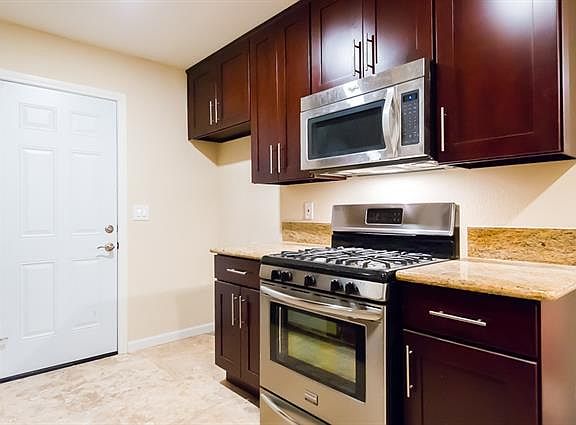 5th image of 3228 Cagle St