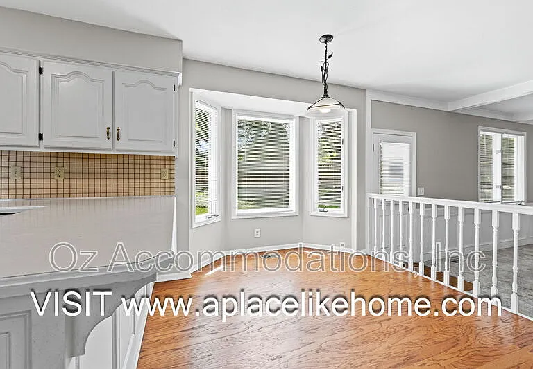 11626 Woodward St — Photo 15