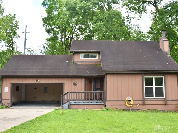 4304 Pennswood Dr, Middletown, OH 45042