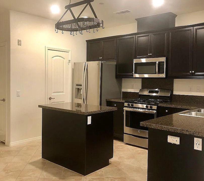 1st image of 28823 Calle De La Paz Dr