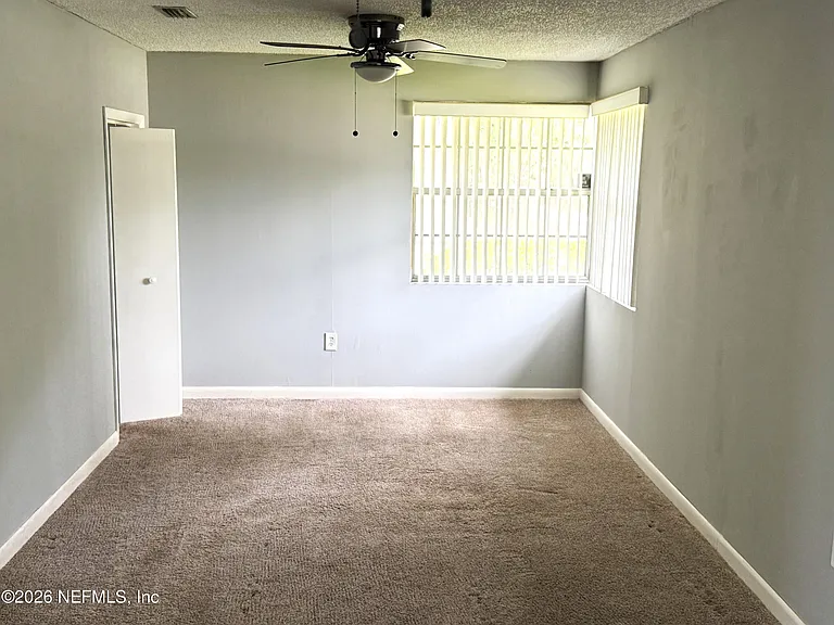 5410 Manfields Pl — Photo 12