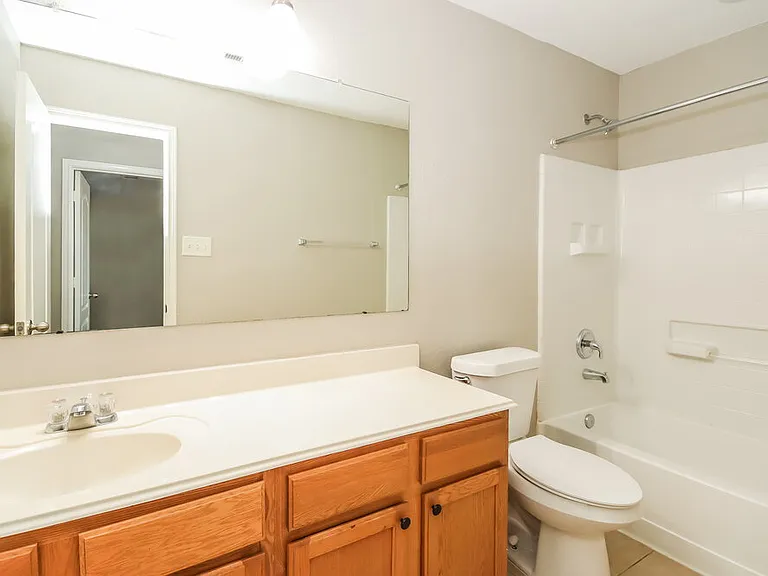 4601 Clemwood Ln — Photo 16