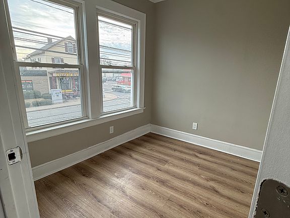 Den/office/bedroom