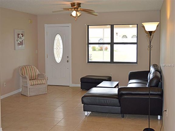 4th image of 107 Mark Twain Ln