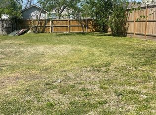 703 North Loop, Houston, TX 77022