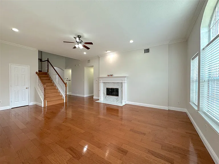 1579 Poets Way — Photo 27