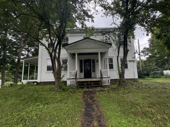 1089 N Pleasant St #1, Amherst, MA 01002