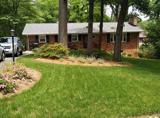 6608 Spring Valley Dr, Alexandria, VA 22312