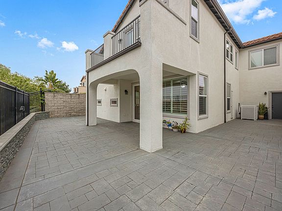 3rd image of 17060 Camino Ayala