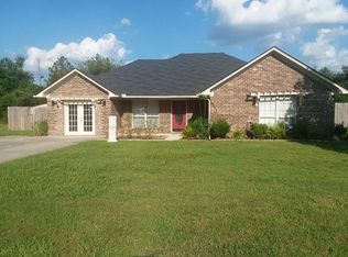 2159 Walberg Dr, Hinesville, GA 31313