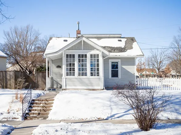 2536 Arthur St NE, Minneapolis, MN 55418