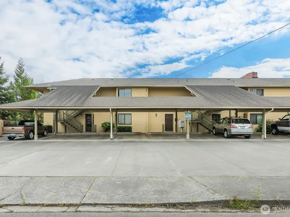 310 S 11th Street #106, Mount Vernon, WA 98274