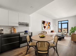 299 E 161st St #912, Bronx, NY 10451