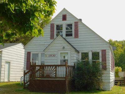 1930 Castle Ave N, Saint Paul, MN, 55109