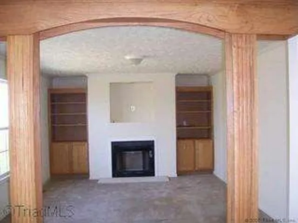 3384 Rebecca Dr, Summerfield, NC 27358