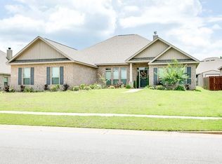 9117 Redberry Dr, Mobile, AL 36695