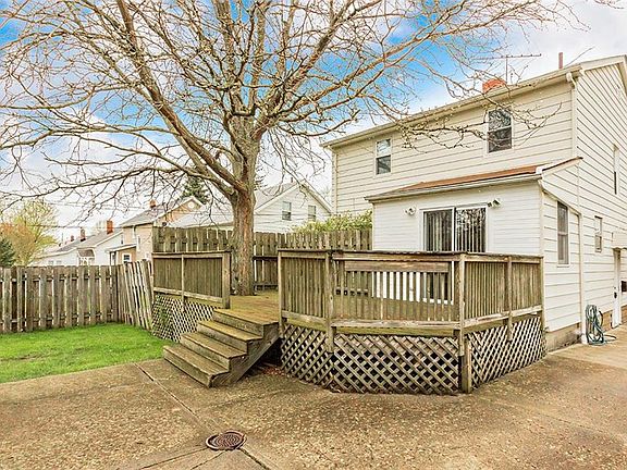 2nd image of 5162 Oakmont Dr