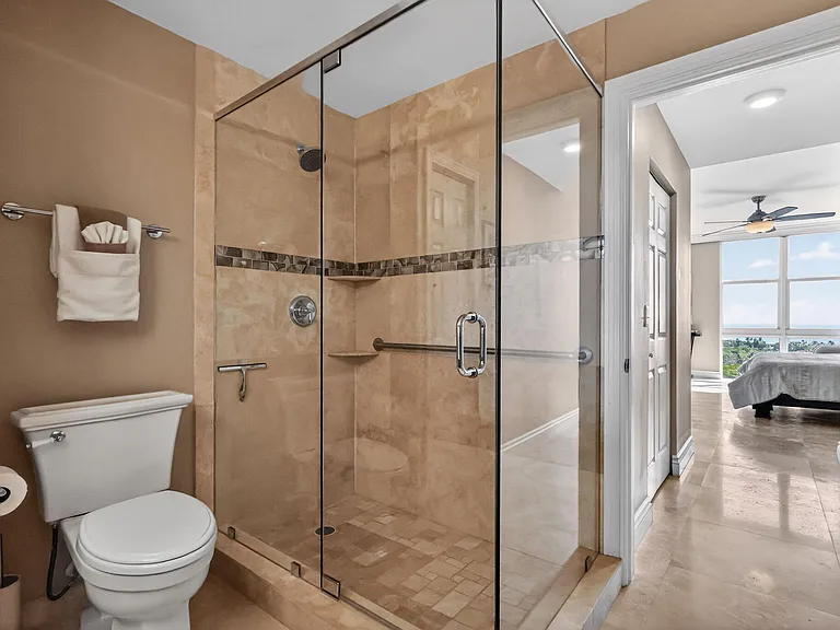 700 E Boynton Beach Blvd #Penthouse 2 — Photo 30