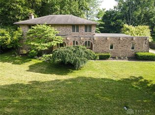 3277 Southfield Dr, Dayton, OH 45434