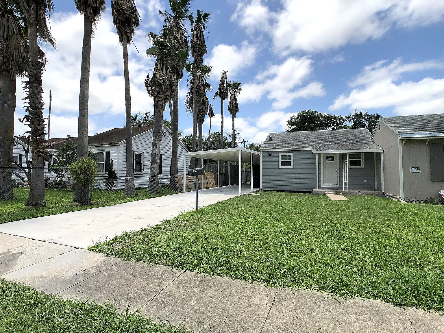 2409 Crews Street — Photo 3