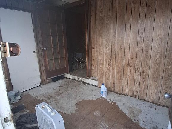 3rd image of 2627 S 73rd St