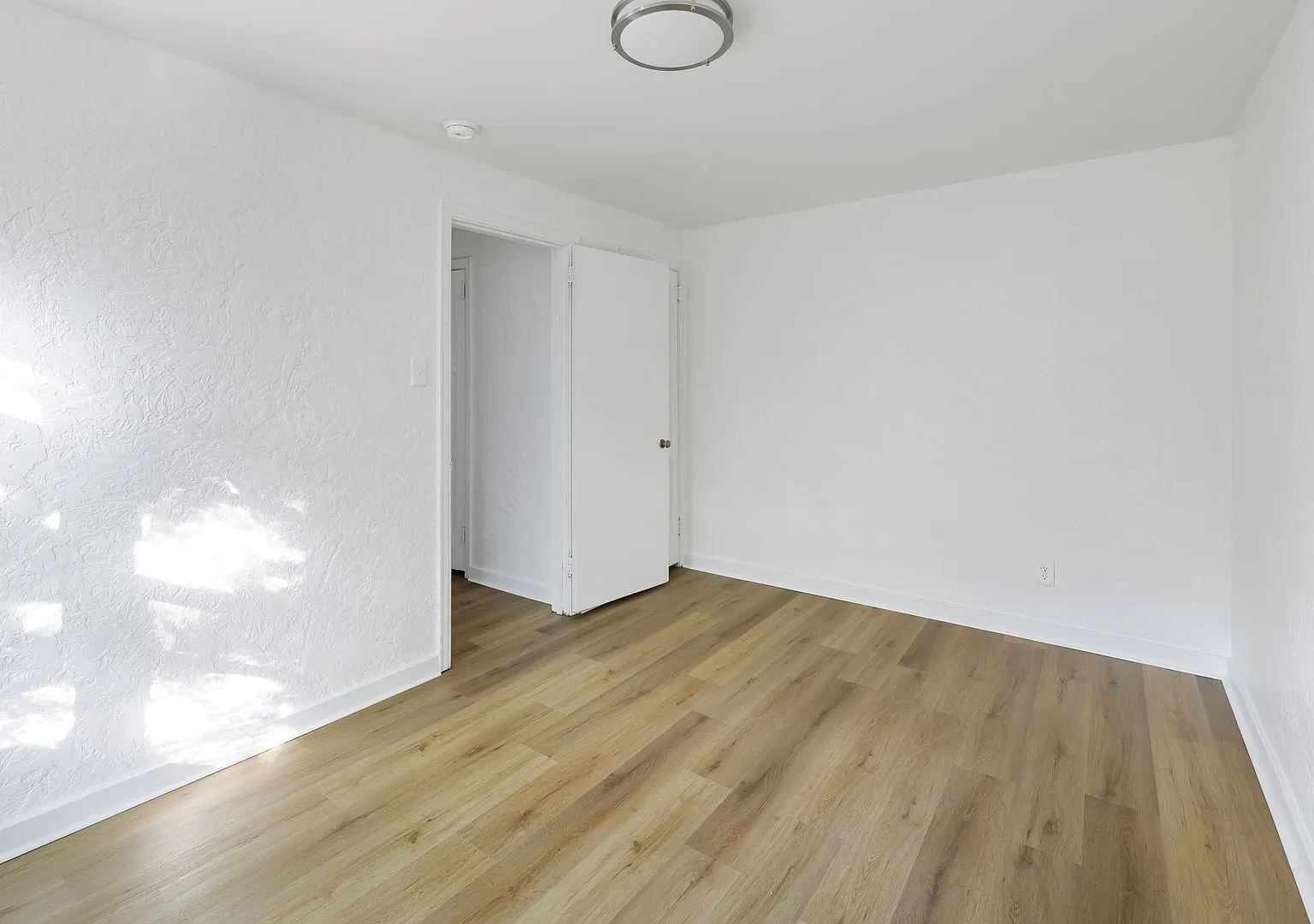 330 Greenlee Road — Photo 3