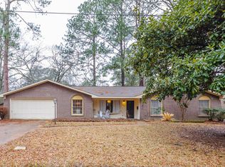 5257 Meadow Oaks Park Dr, Jackson, MS 39211