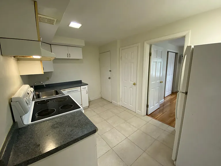 859 Broadway #8 — Photo 8