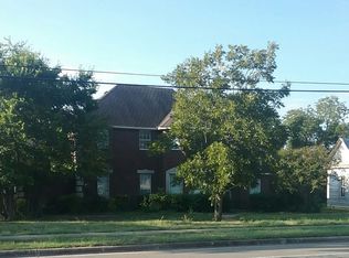 609 E Main St, Round Rock, TX 78664