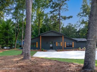 11 Pineview Ln, Dadeville, AL 36853