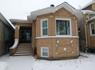 5119 W Oakdale Ave, Chicago, IL 60641