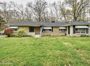 8014 Manslick Rd, Louisville, KY 40214