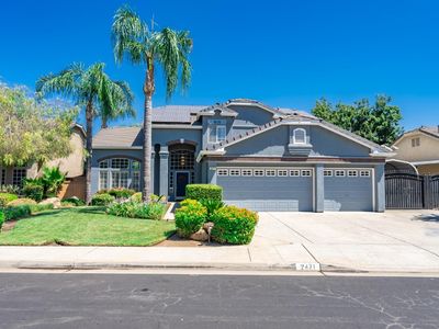 2471 Poe Ave, Clovis, CA, 93611