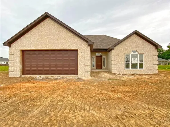 60 Choctaw Cir, Lonoke, AR 72086